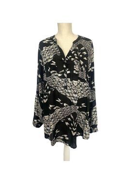 Vintage Y2K Calvin Klein Women's XL Black White Tropical Leaf Print Button-Up B